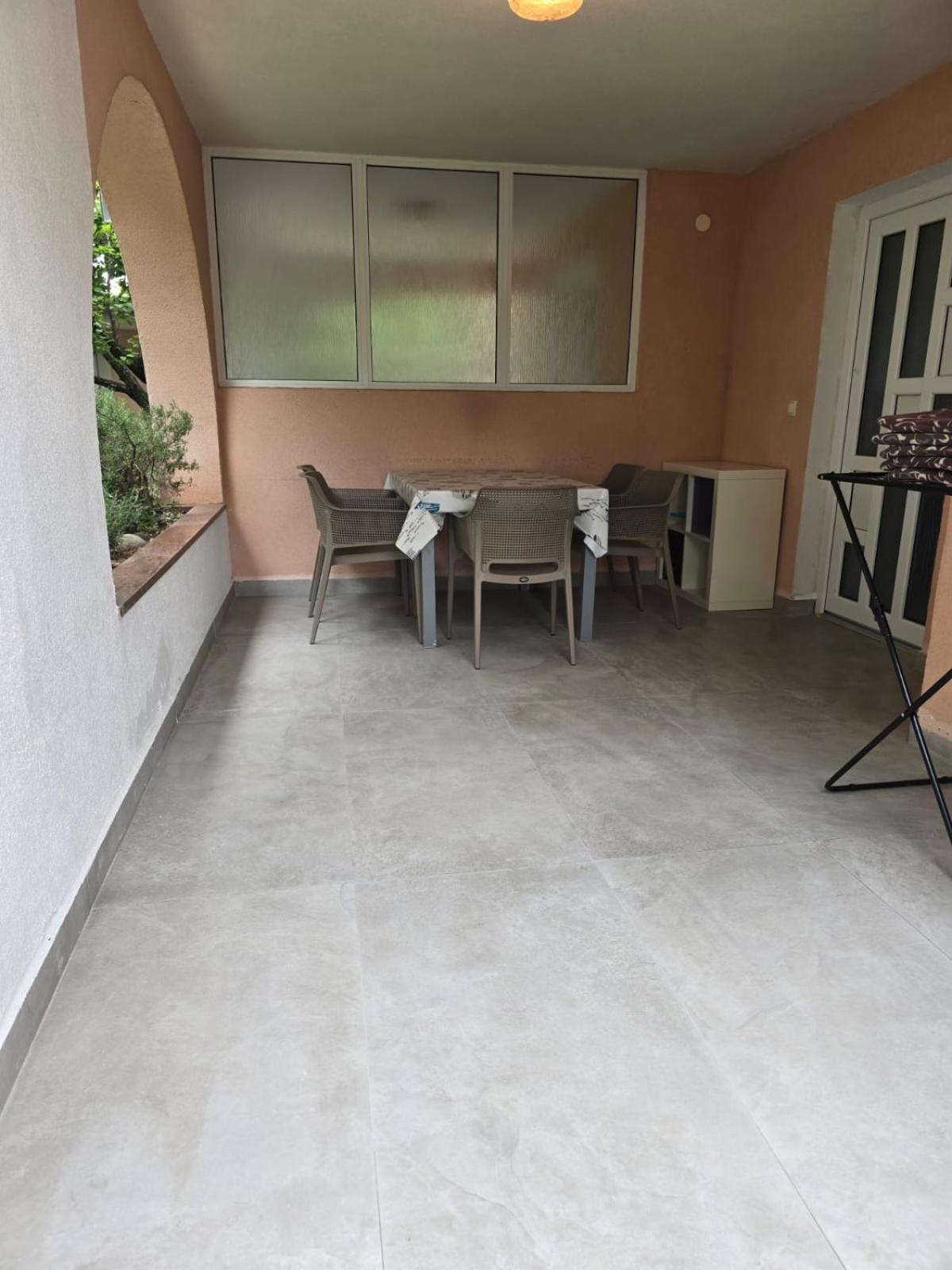 Apartments Sokolovic Krk Town Exterior foto