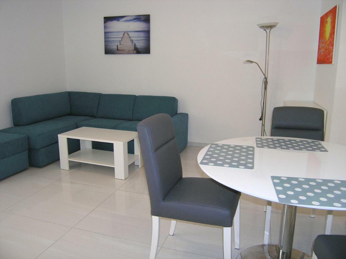 Apartments Sokolovic Krk Town Exterior foto